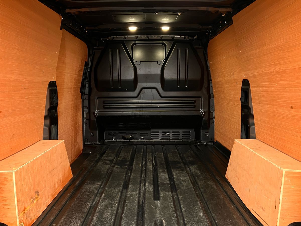 Used Ford Transit Custom 2025 for sale - 77094260: Photo 18