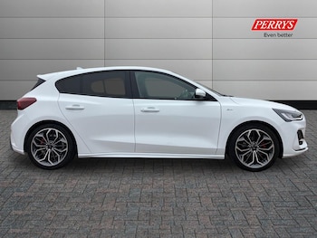 Used Ford Focus 2024 for sale - 76220024: Photo