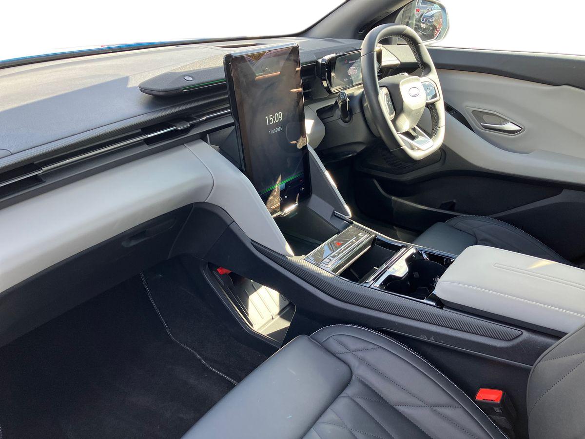 Used Ford Explorer 2024 for sale - 75849934: Photo 6
