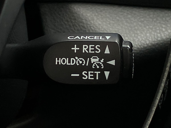 Used Toyota C-HR 2021 for sale - 75536357: Photo 43