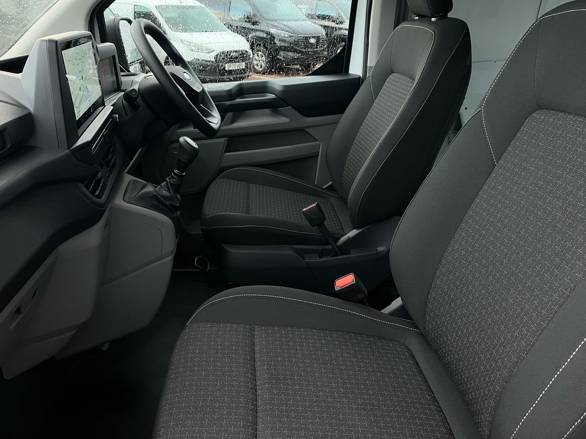 Used Ford Transit Custom 2025 for sale - 76272466: Photo 6