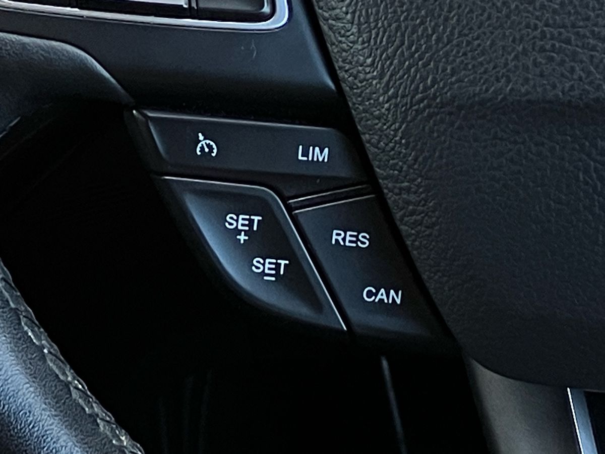 Used Ford Kuga 2017 for sale - 76625958: Photo 31