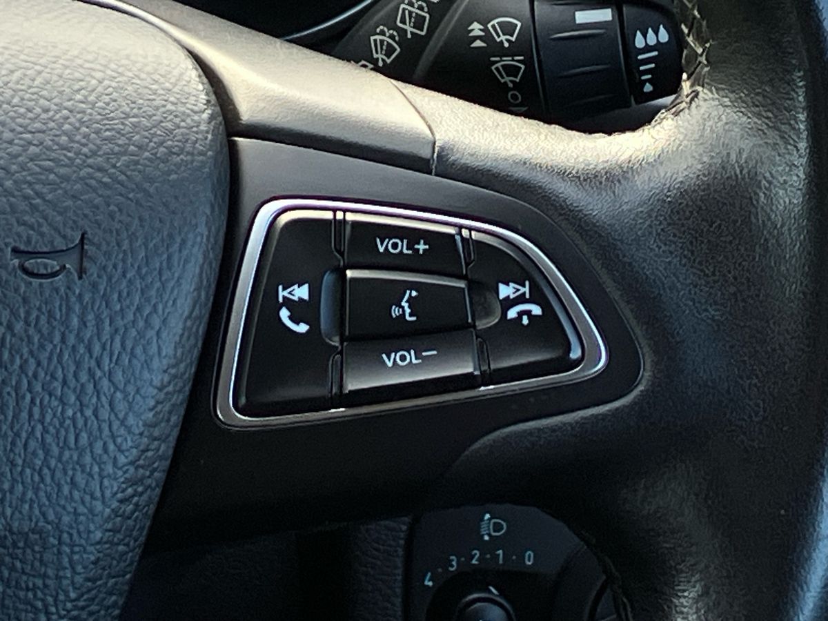 Used Ford Kuga 2017 for sale - 76625958: Photo 32