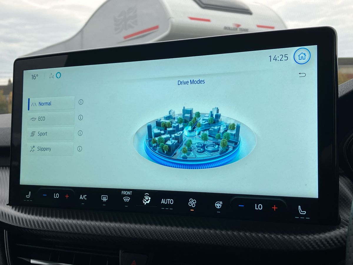 Used Ford Kuga 2024 for sale - 76491192: Photo 28