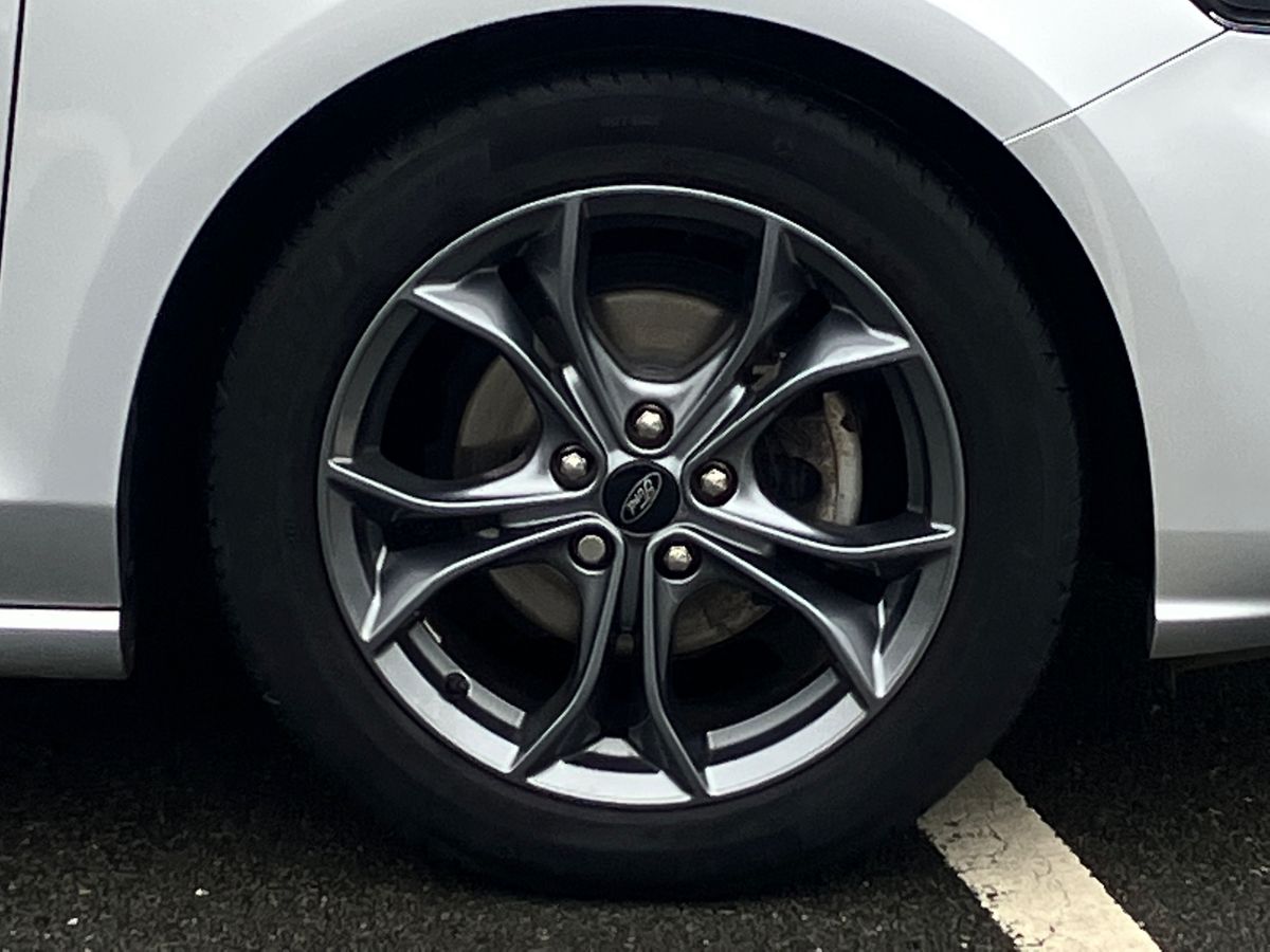 Used Ford Focus 2020 for sale - 76748613: Photo 7