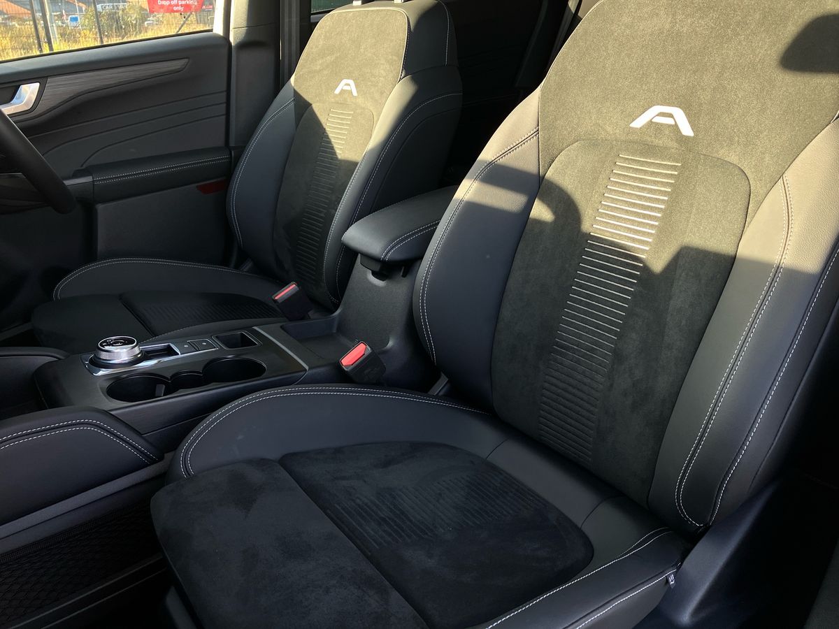 Used Ford Kuga 2024 for sale - 76625917: Photo 22