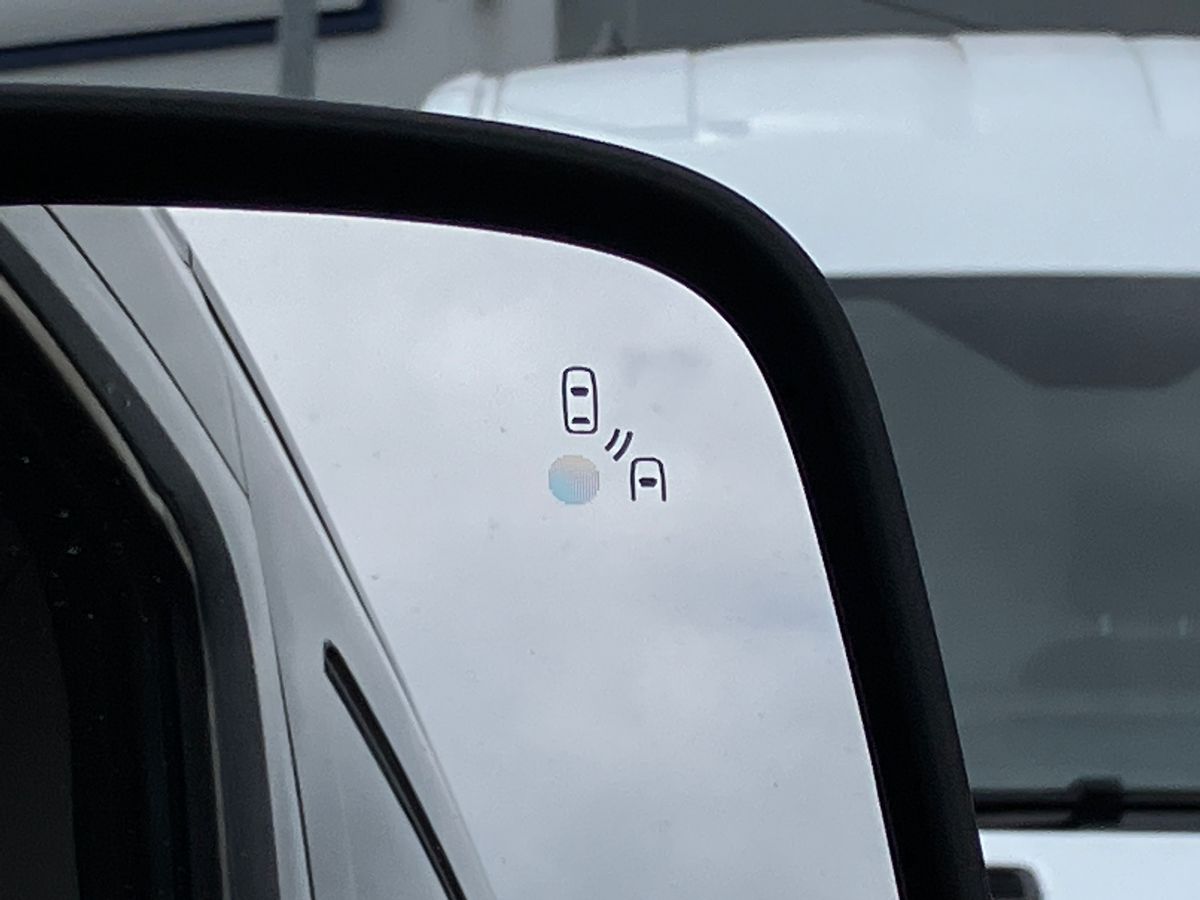 Vehicle 44