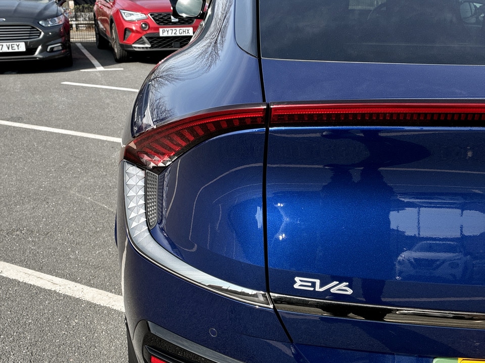 Used Kia EV6 2023 for sale - 77676783: Photo 11