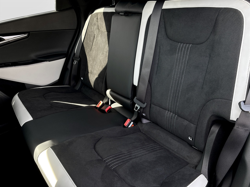 Used Kia EV6 2023 for sale - 77676783: Photo 18