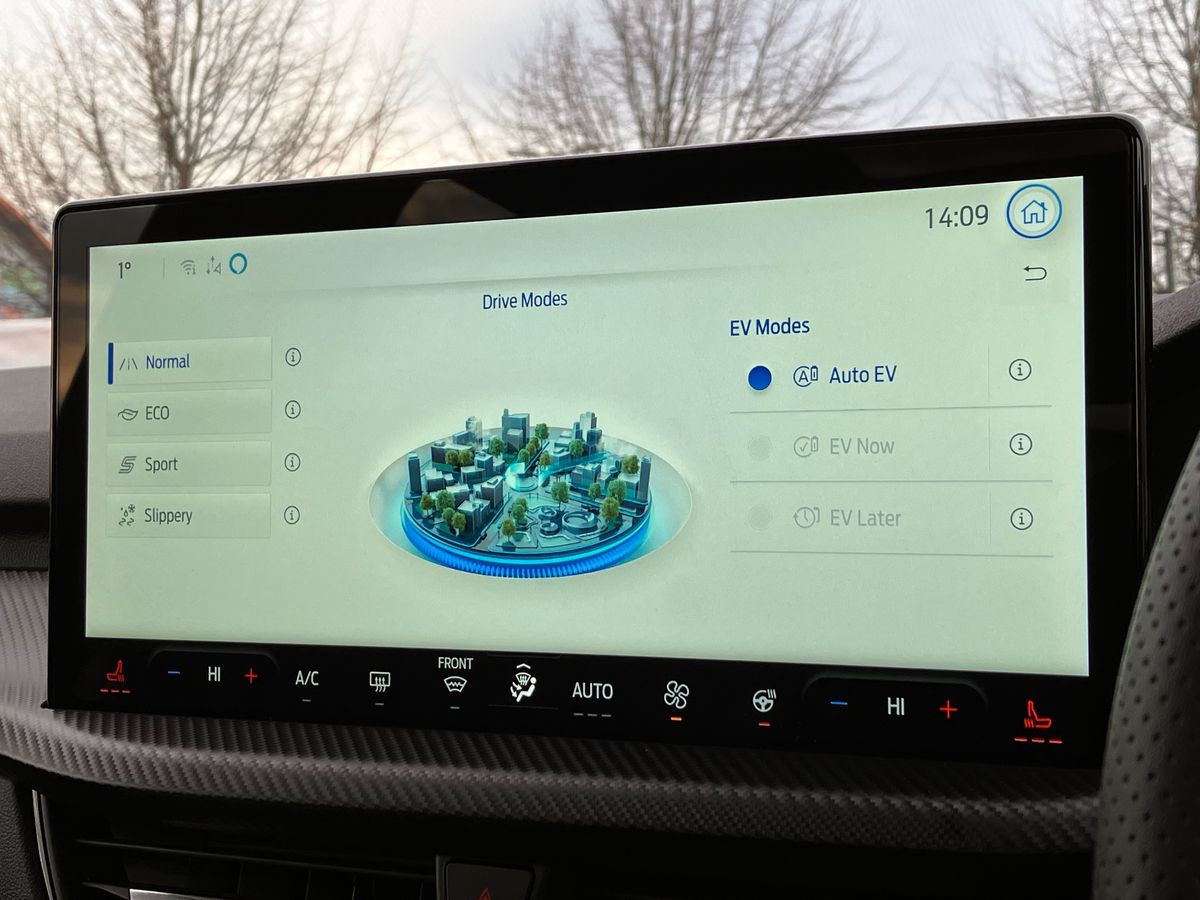 Used Ford Kuga 2025 for sale - 77180250: Photo 28