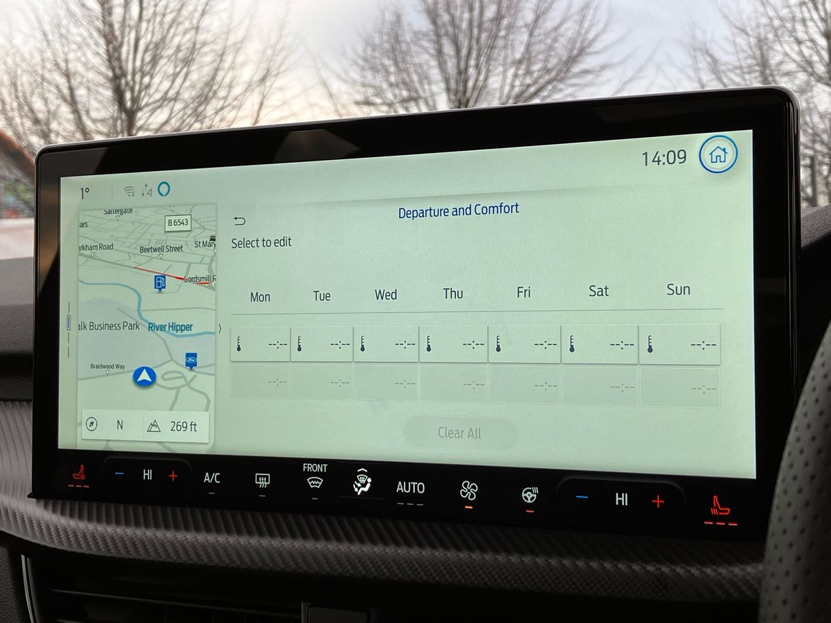 Used Ford Kuga 2025 for sale - 77180250: Photo 32