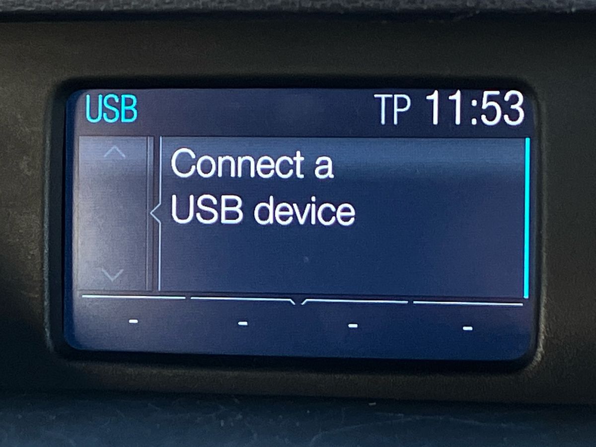 Used Ford Ecosport 2016 for sale - 76392019: Photo 22