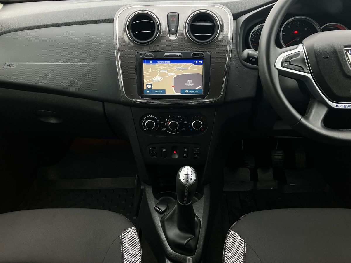 Used Dacia Sandero Stepway 2017 for sale - 76542413: Photo 17