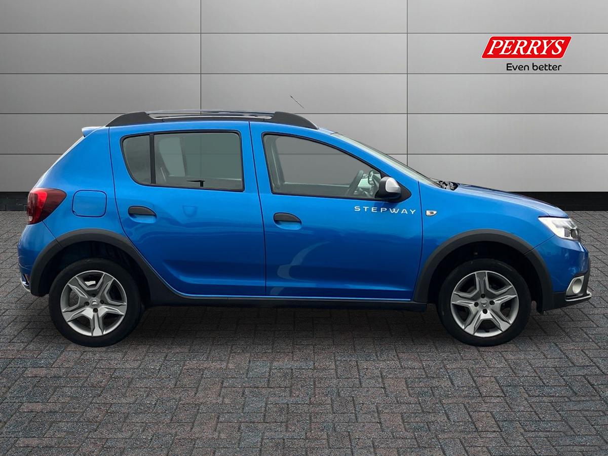 Used Dacia Sandero Stepway 2017 for sale - 76542413: Photo 3