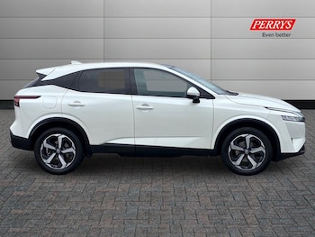 Used Nissan Qashqai 2022 for sale - 76272417: Photo