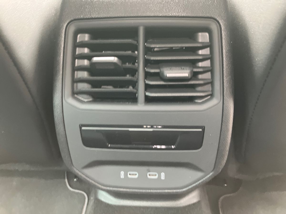 Used SEAT Leon 2025 for sale - 76391981: Photo 34