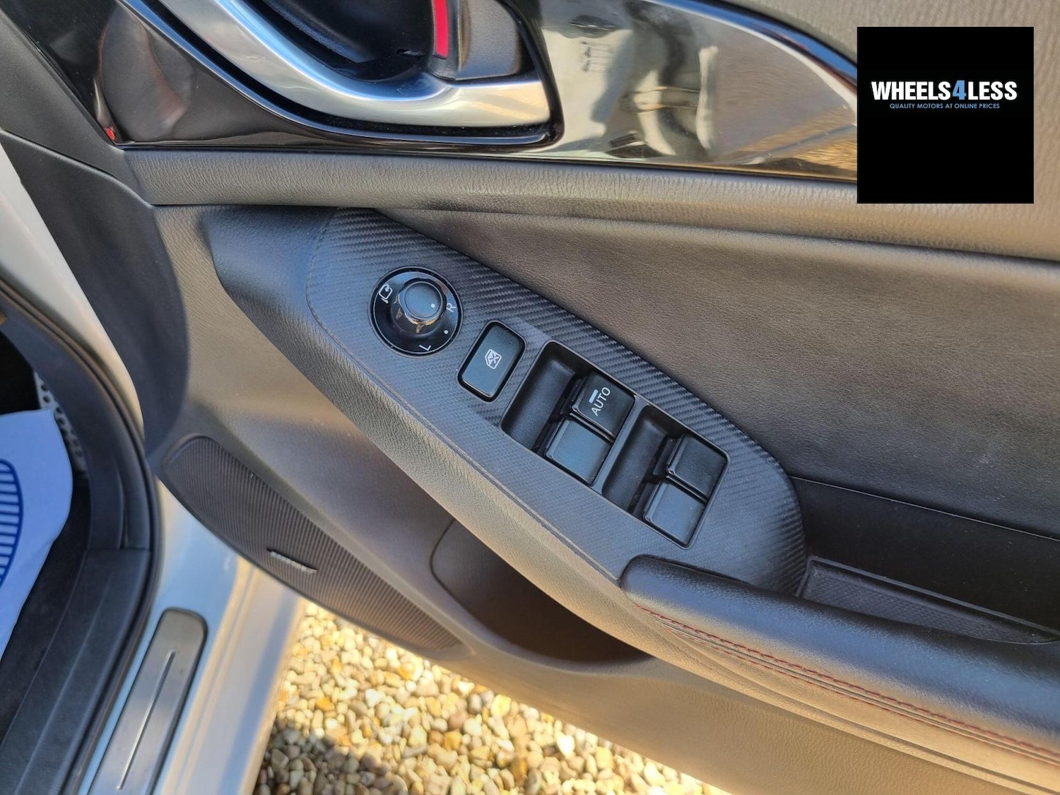 Used Mazda Mazda3 2015 for sale - 76384599: Photo 18