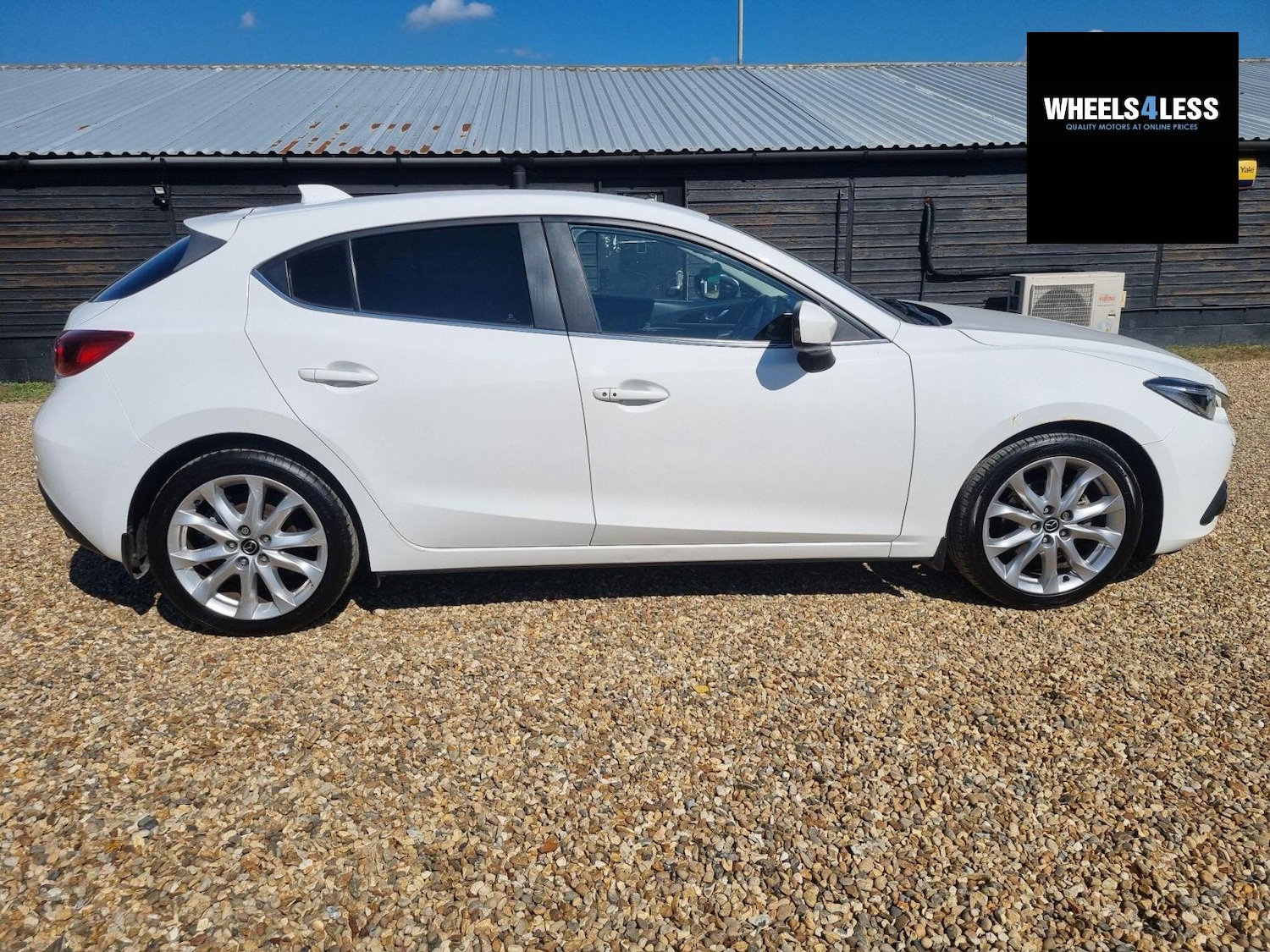 Used Mazda Mazda3 2015 for sale - 76384599: Photo 31