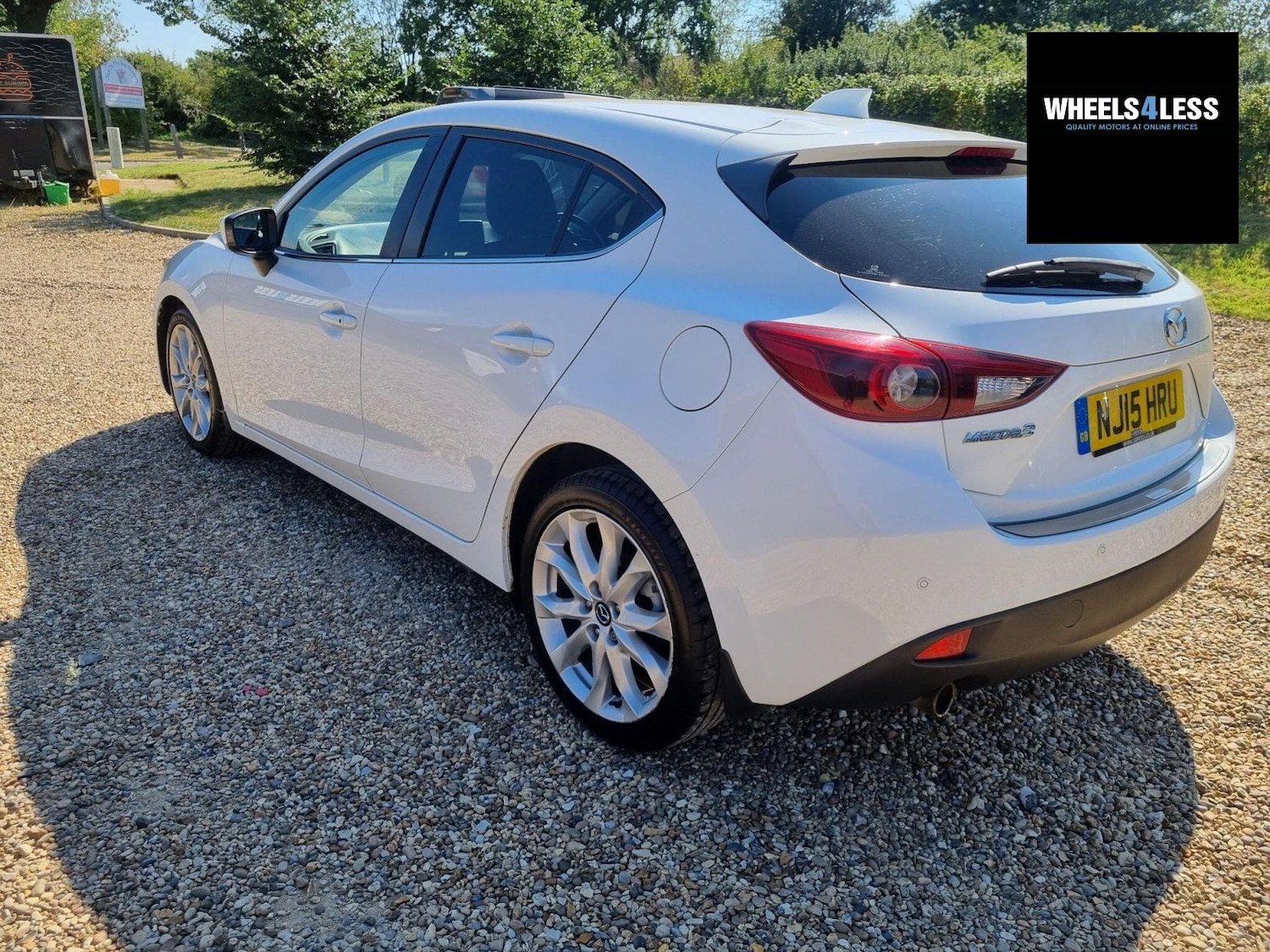 Used Mazda Mazda3 2015 for sale - 76384599: Photo 4