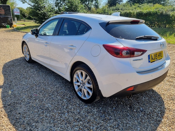 Used Mazda Mazda3 2015 for sale - 75635427: Photo 4