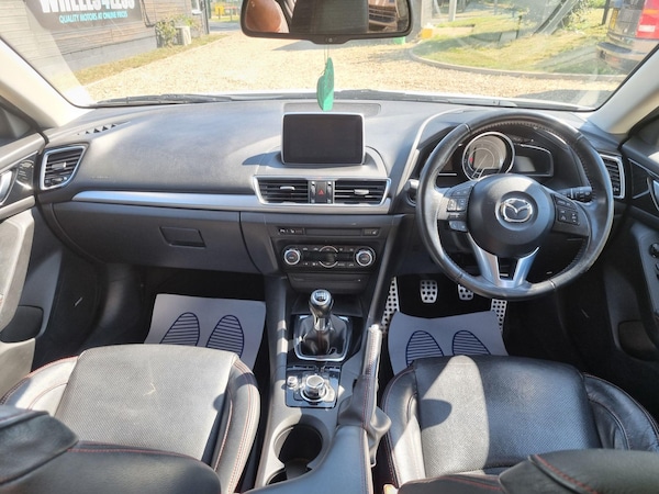 Used Mazda Mazda3 2015 for sale - 75635427: Photo 5
