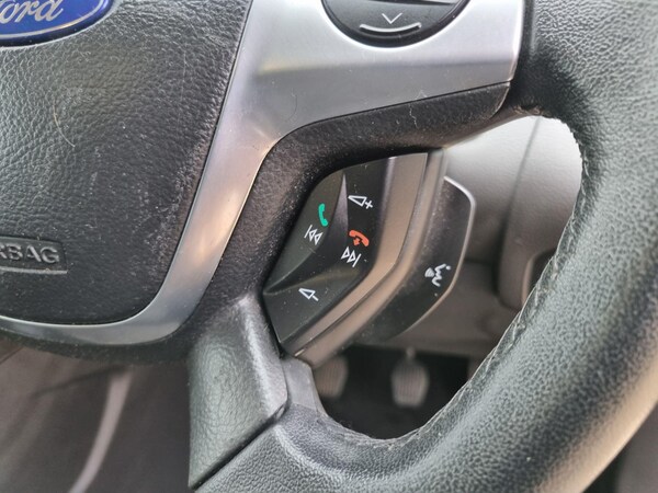 Used Ford Focus 2011 for sale - 75552428: Photo 11