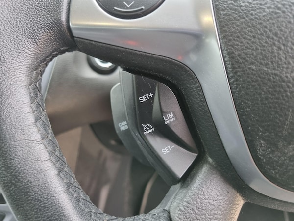 Used Ford Focus 2011 for sale - 75552428: Photo 14