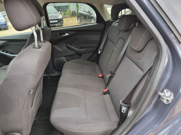 Used Ford Focus 2011 for sale - 75552428: Photo 25