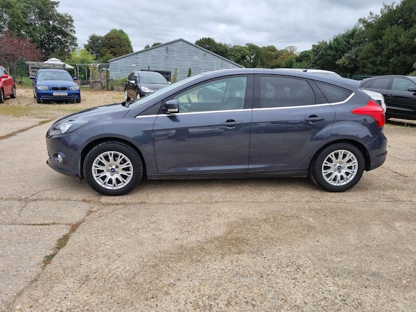 Used Ford Focus 2011 for sale - 75552428: Photo 7
