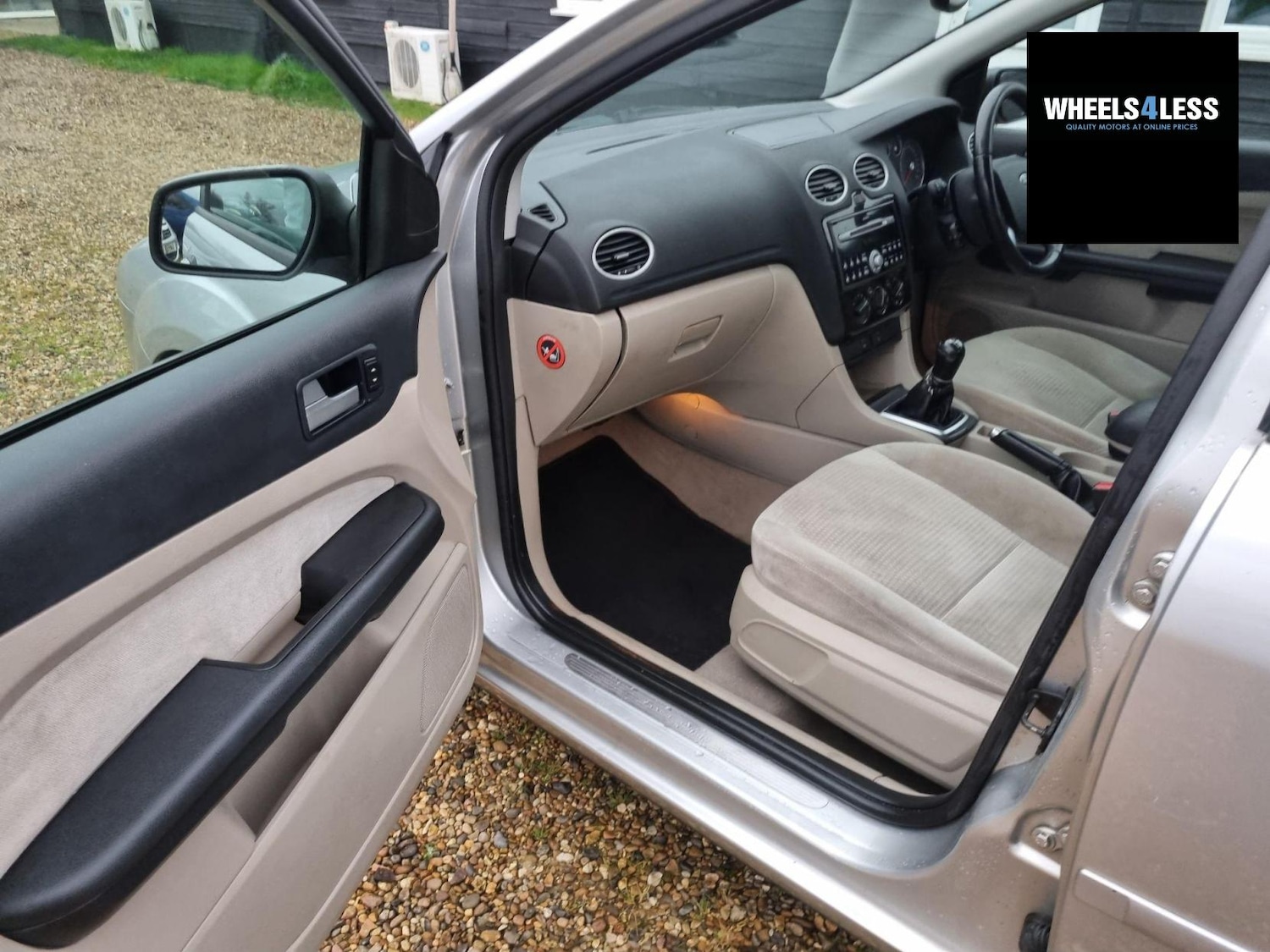 Used Ford Focus 2006 for sale - 76384601: Photo 16