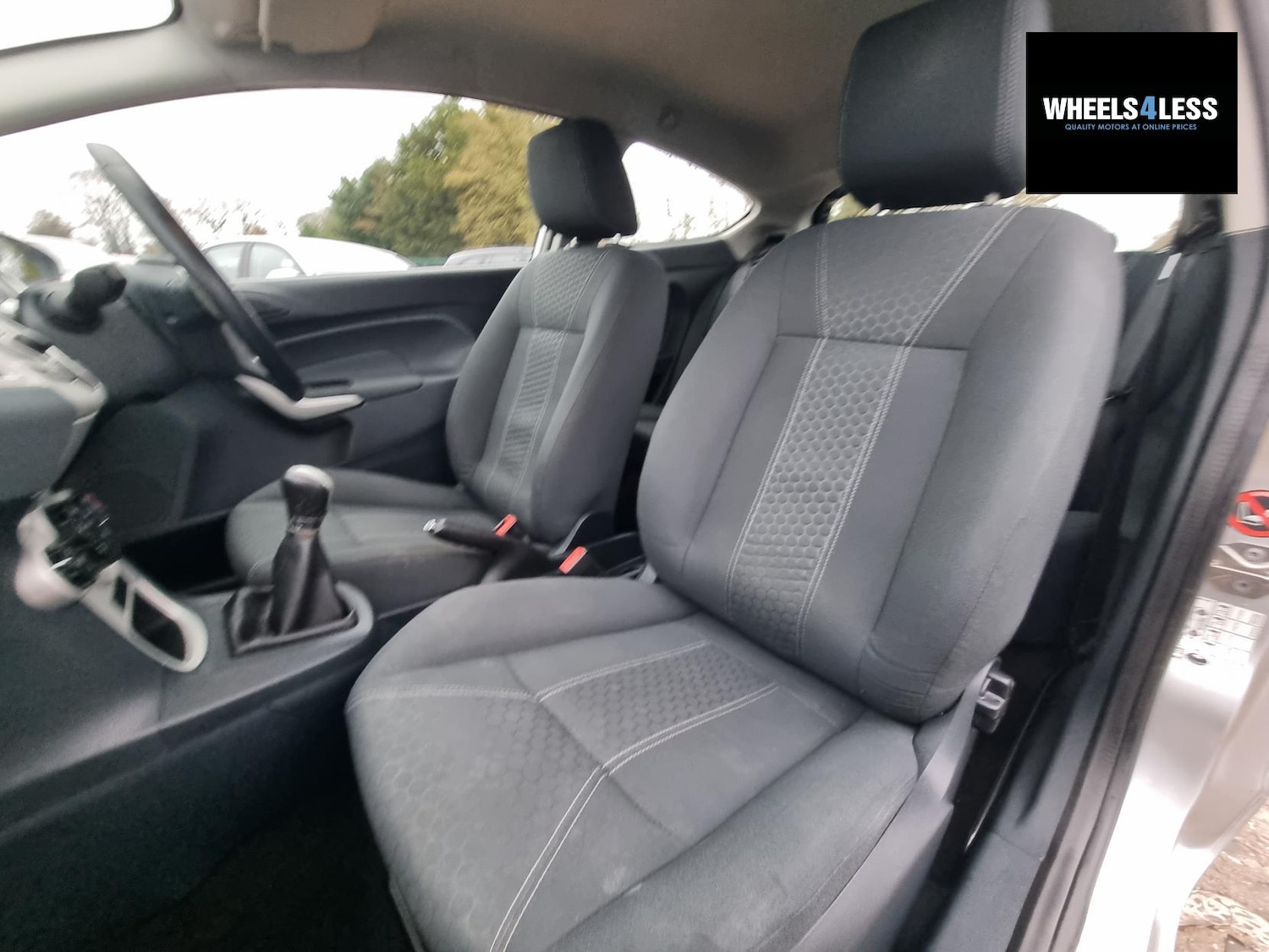 Used Ford Fiesta 2011 for sale - 76384600: Photo 20