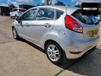 Used Ford Fiesta 2014 for sale - 79664893: Photo