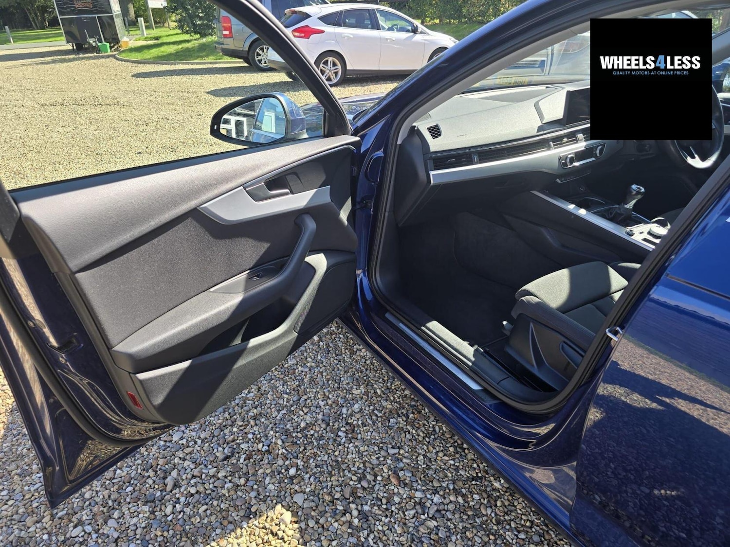 Used Audi A4 2016 for sale - 76384617: Photo 10