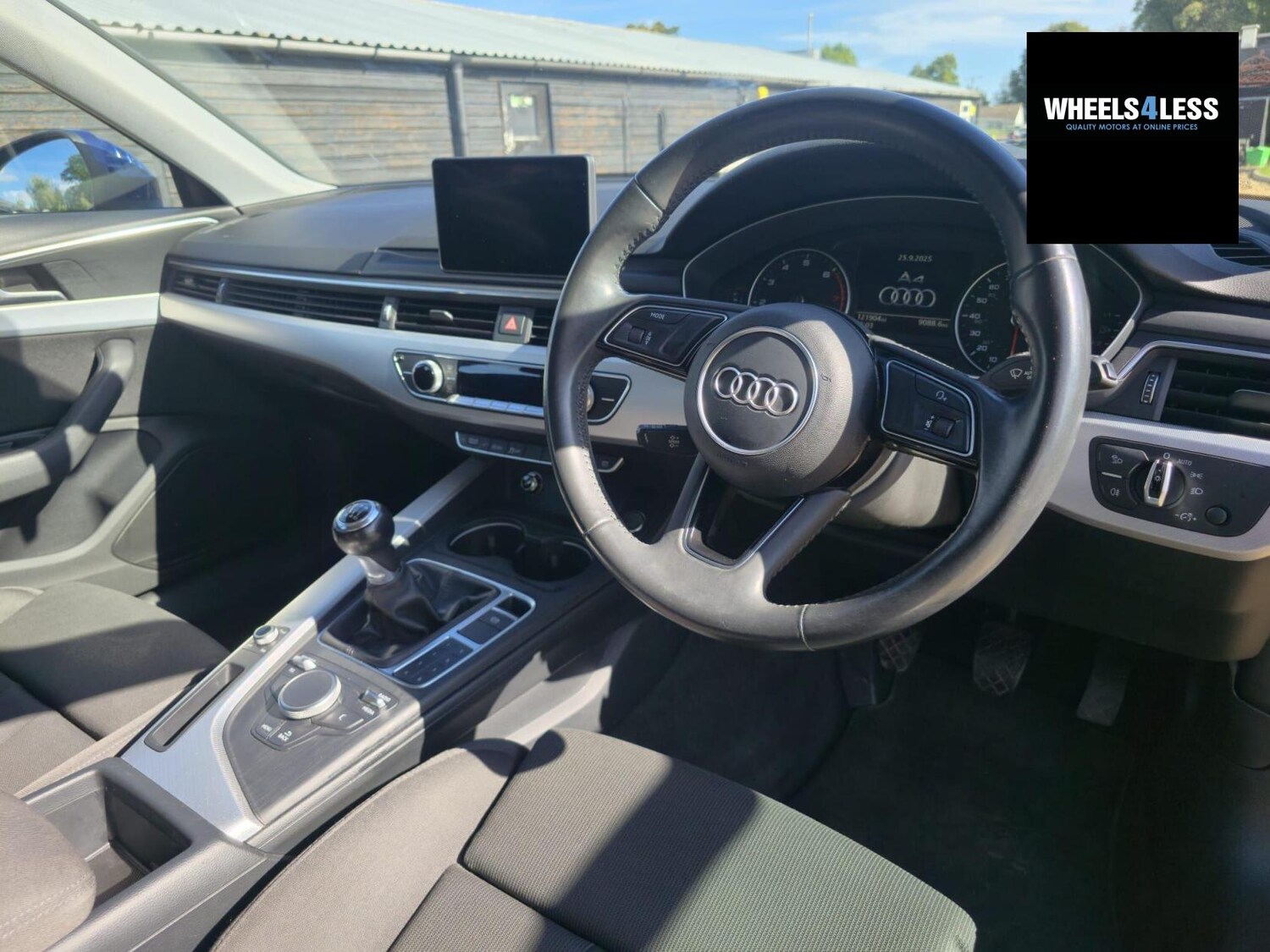 Used Audi A4 2016 for sale - 76384617: Photo 16