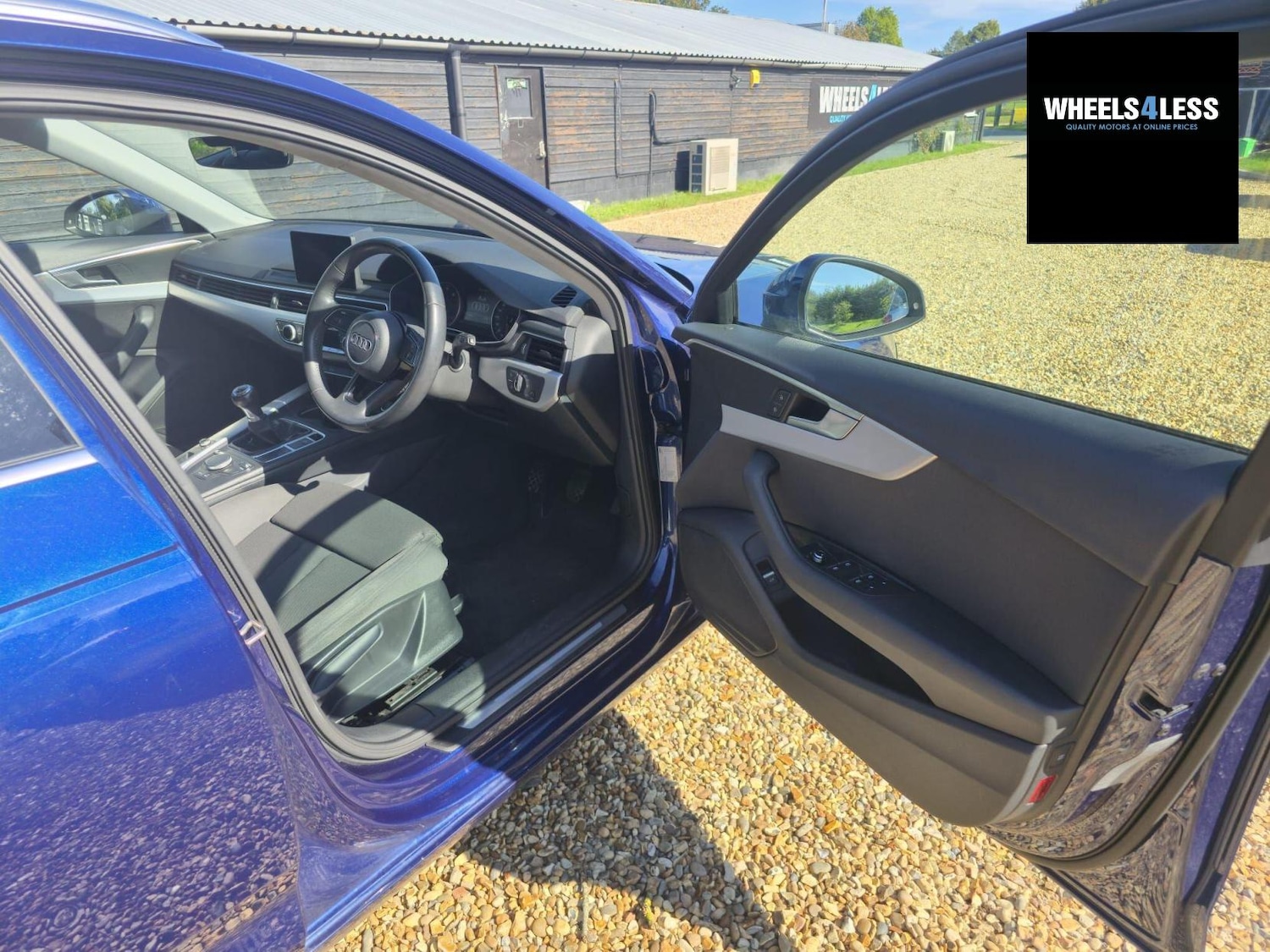 Used Audi A4 2016 for sale - 76384617: Photo 9