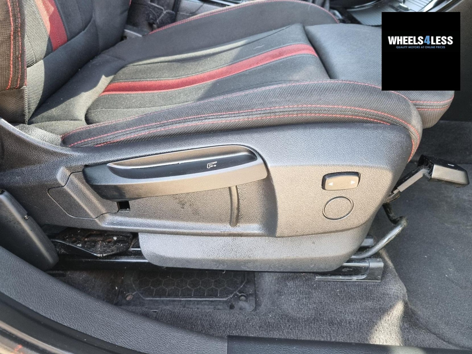 Used BMW X1 2016 for sale - 76384616: Photo 12