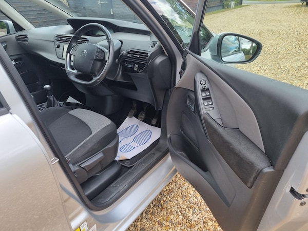 Used Citroen C4 Grand Picasso 2015 for sale - 75634198: Photo 8