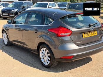 Used Ford Focus 2015 for sale - 79407900: Photo