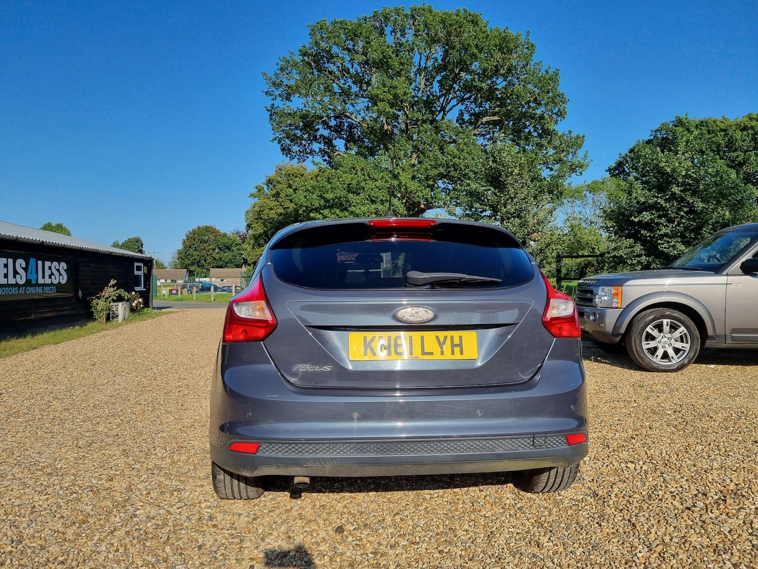 Vehicle 28