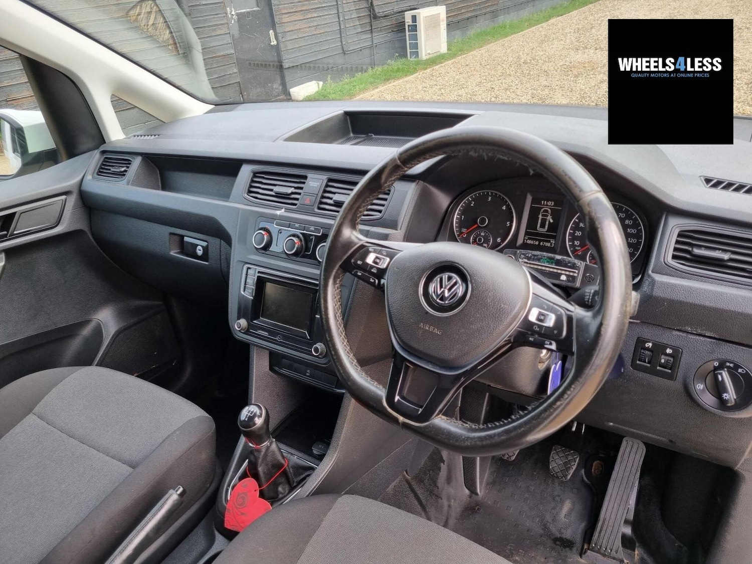 Used Volkswagen Caddy 2018 for sale - 76384642: Photo 5