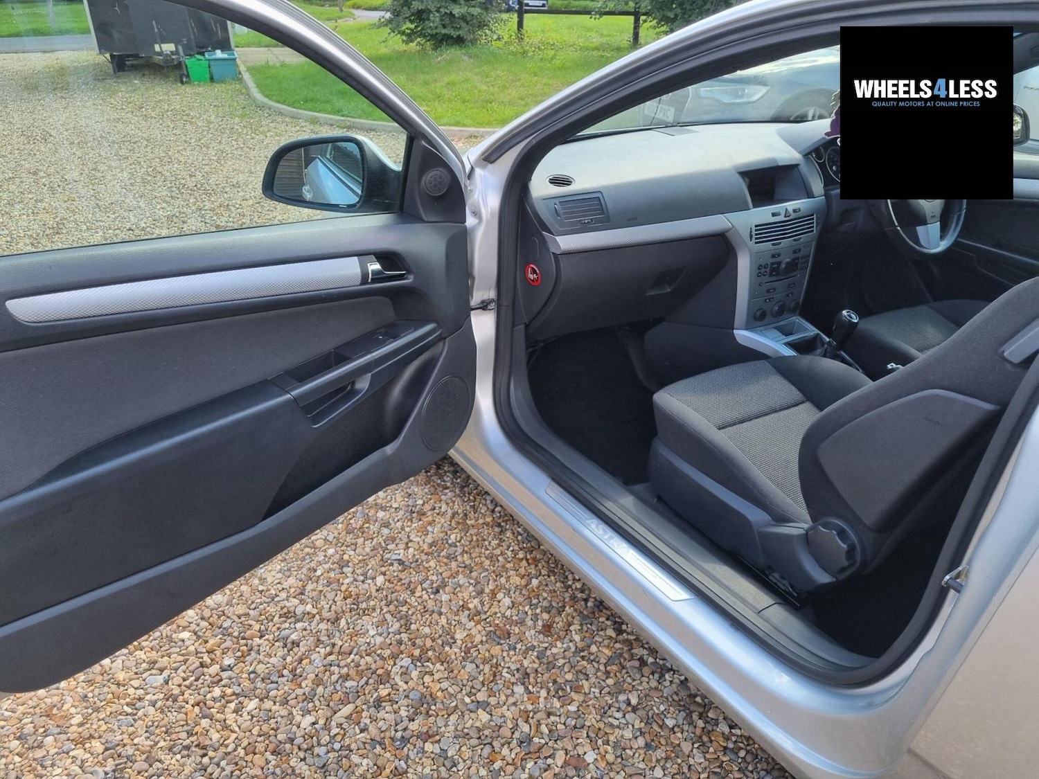 Used Vauxhall Astra 2011 for sale - 76384641: Photo 17