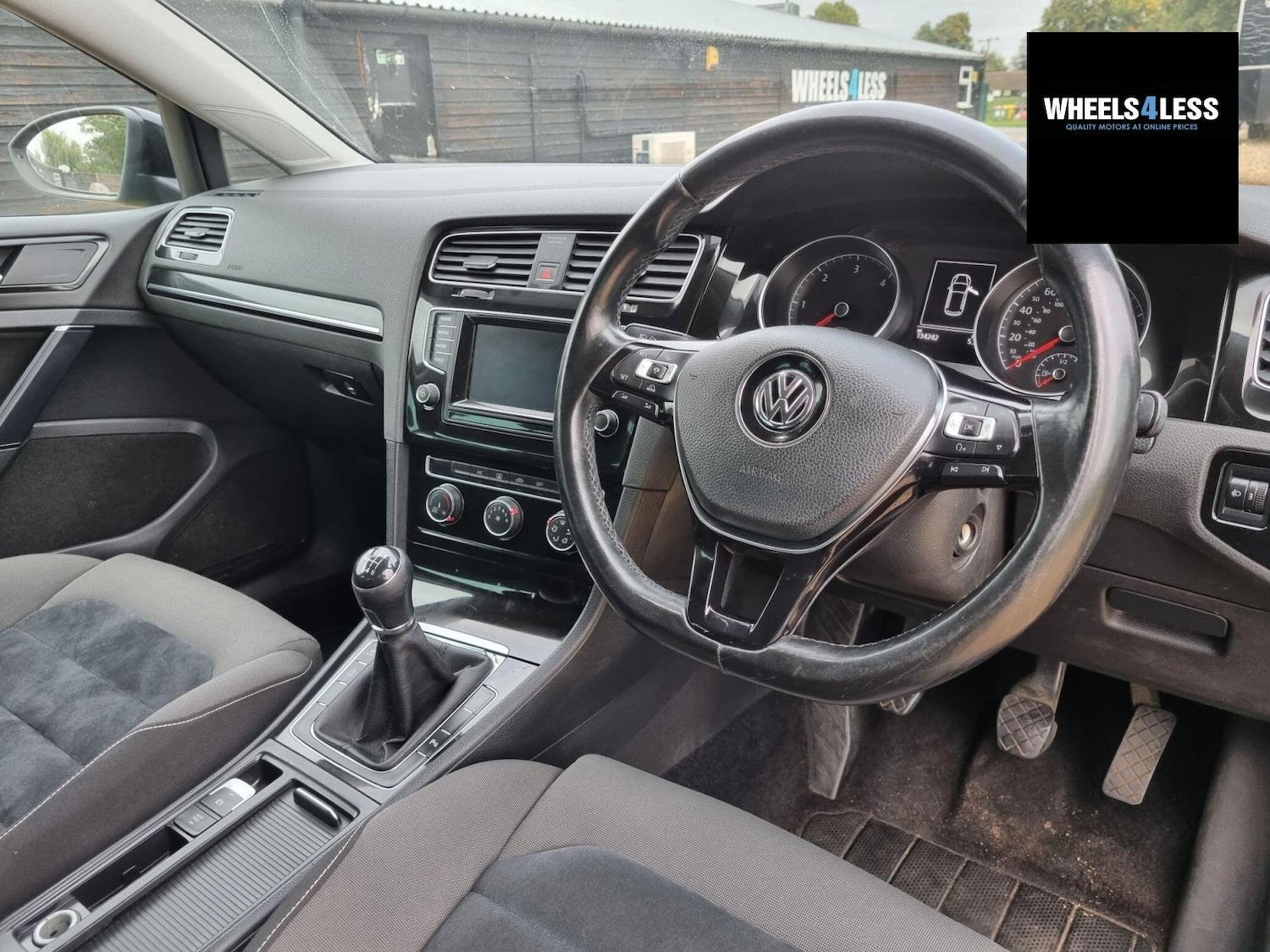 Used Volkswagen Golf 2014 for sale - 76384585: Photo 13