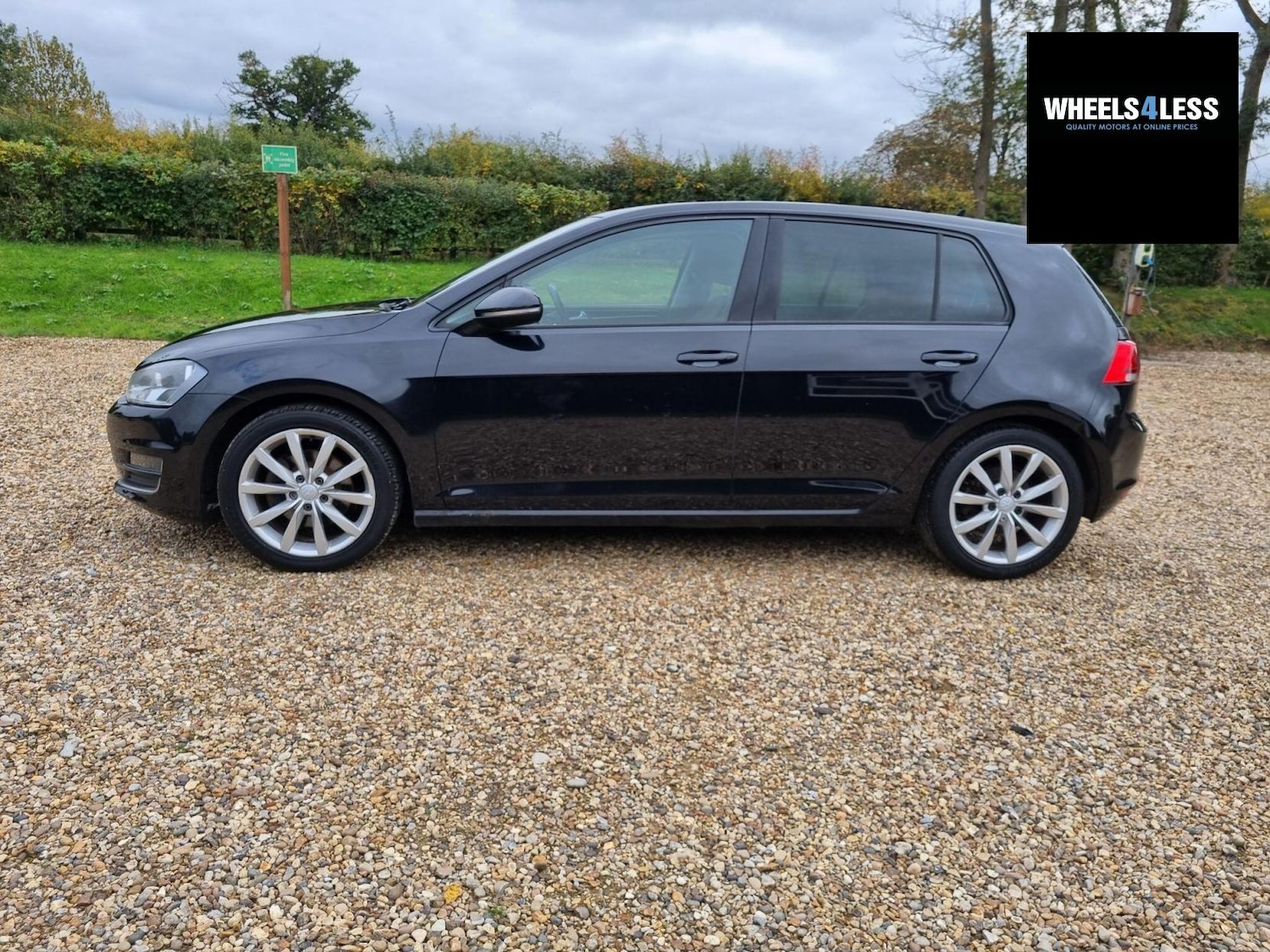 Used Volkswagen Golf 2014 for sale - 76384585: Photo 29