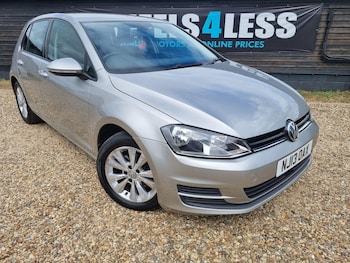 Volkswagen - Golf