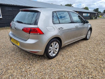 Used Volkswagen Golf 2013 for sale - 75634632: Photo