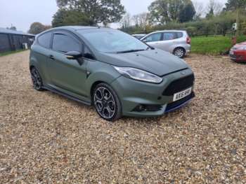 Used Ford Fiesta 2016 for sale - 72814250: Photo