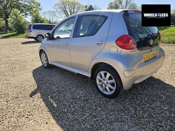Used Toyota AYGO 2008 for sale - 79407815: Photo
