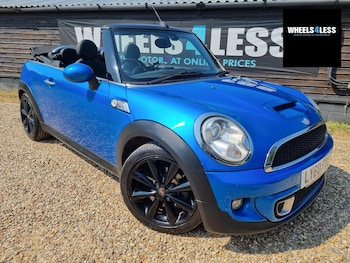 Used MINI Convertible 2010 for sale - 79407803: Photo