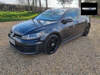 Used Volkswagen Golf 2015 for sale - 78478875: Photo