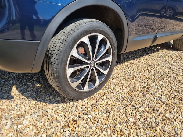Used Nissan Qashqai 2012 for sale - 75634160: Photo 12